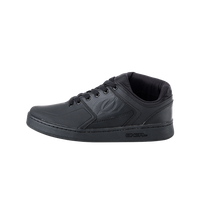 PINNED PRO SHOE